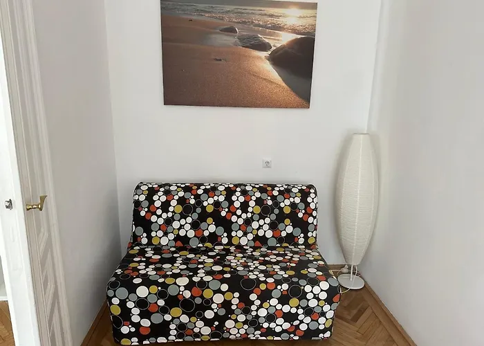Апартаменти City Apartment *